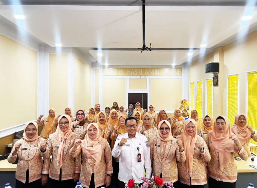 Dharma Wanita Persatuan Dinas Kesehatan P2KB Provinsi Gorontalo Gelar Pembinaan dan Rapat Rutin di RSUD dr. Hasri Ainun Habibie